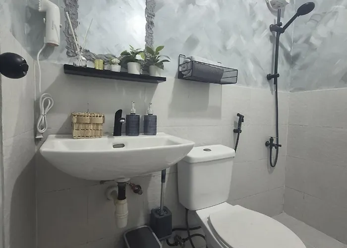 Bali-inspired Pool Haus Cebu *
