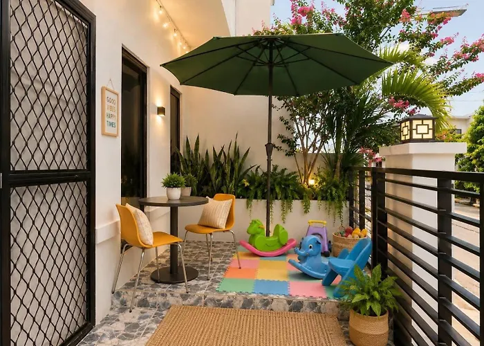 Bali-inspired Pool Haus Cebu Сasa de vacaciones